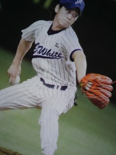 �s������������