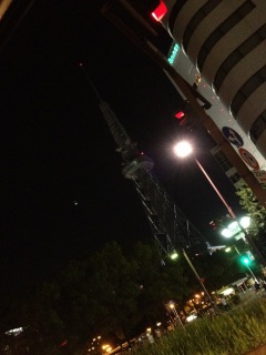 �������A�蓹�̃e���r��