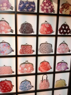 ���܌����X