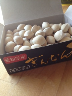 �H�̖��o��