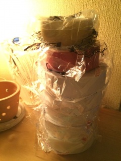 �������