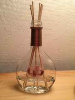 ���C���{�g���Ńf�B�t���[�U�[