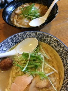 �{�������[����