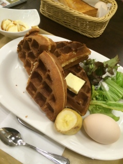 ���[�j���O